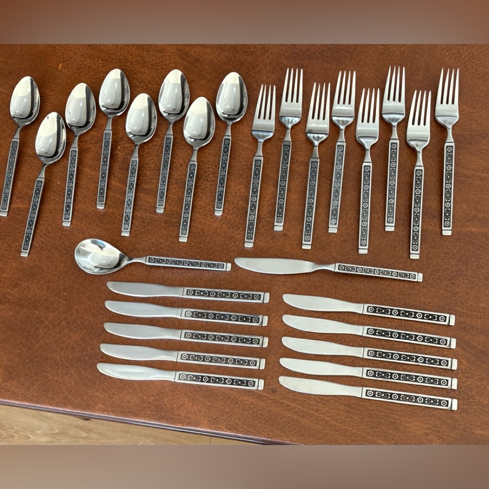 GORHAM “Hacienda” Stainless Flatware - Lot of 28